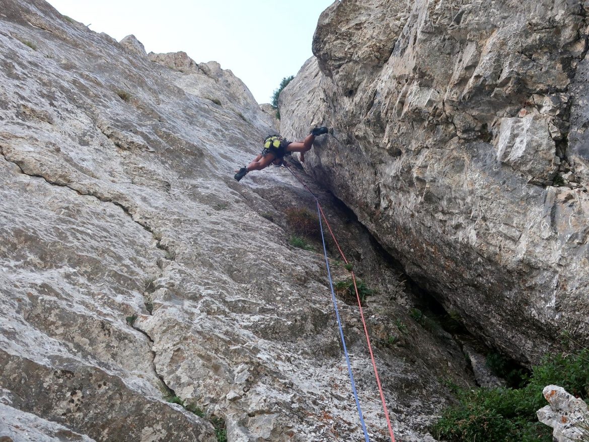 Primer llarg de l'Anglada-Robbins